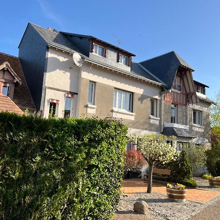 Logis Hotel Le Saint Florent Mont-pres-Chambord Exterior photo